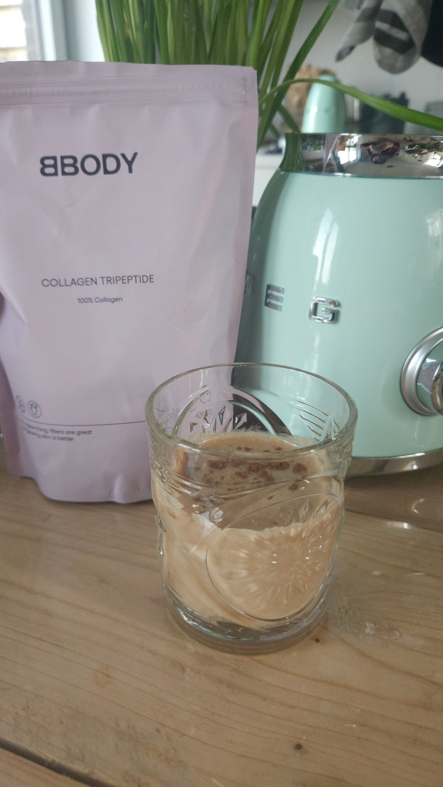Smoothie met collageen, cacao en banaan vanuit een recept van Tamara van Maturelle uit Westmalle 